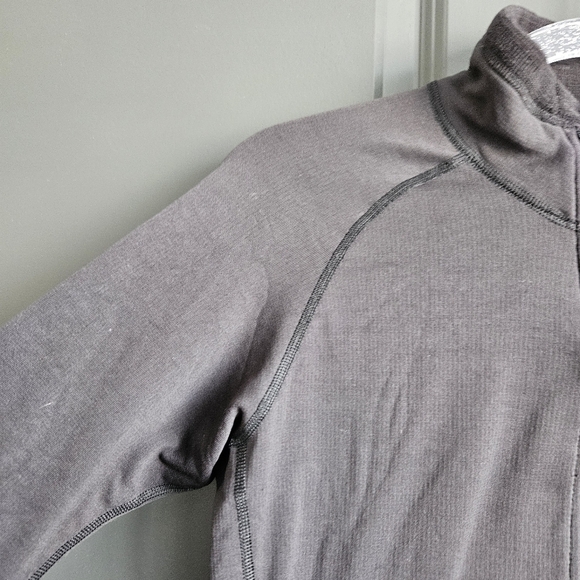 Patagonia Womens Polartec 1/2 Zip Pullover Sz Medium - Picture 3 of 8